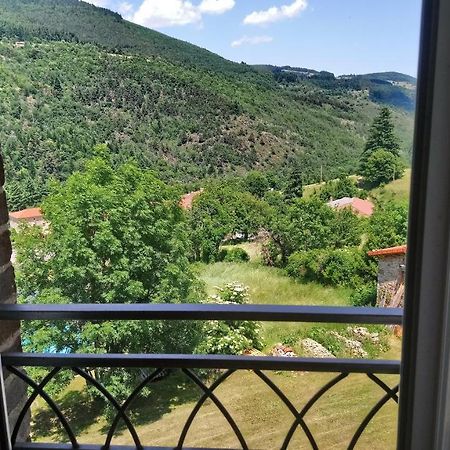 Chambre Privee Chez L'Habitant Saint-Julien-Vocance Dış mekan fotoğraf